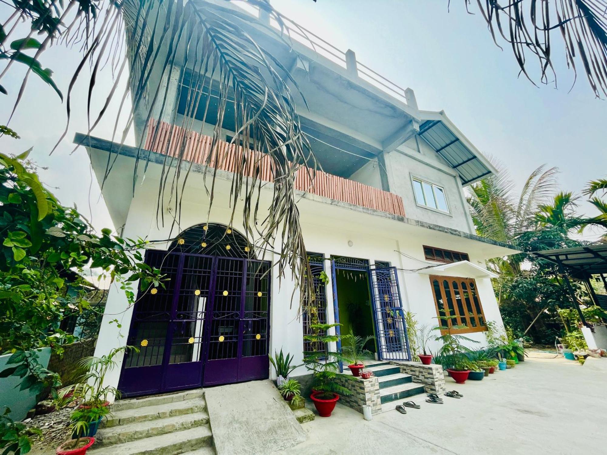 Deka'S Homestay Tezpur Экстерьер фото