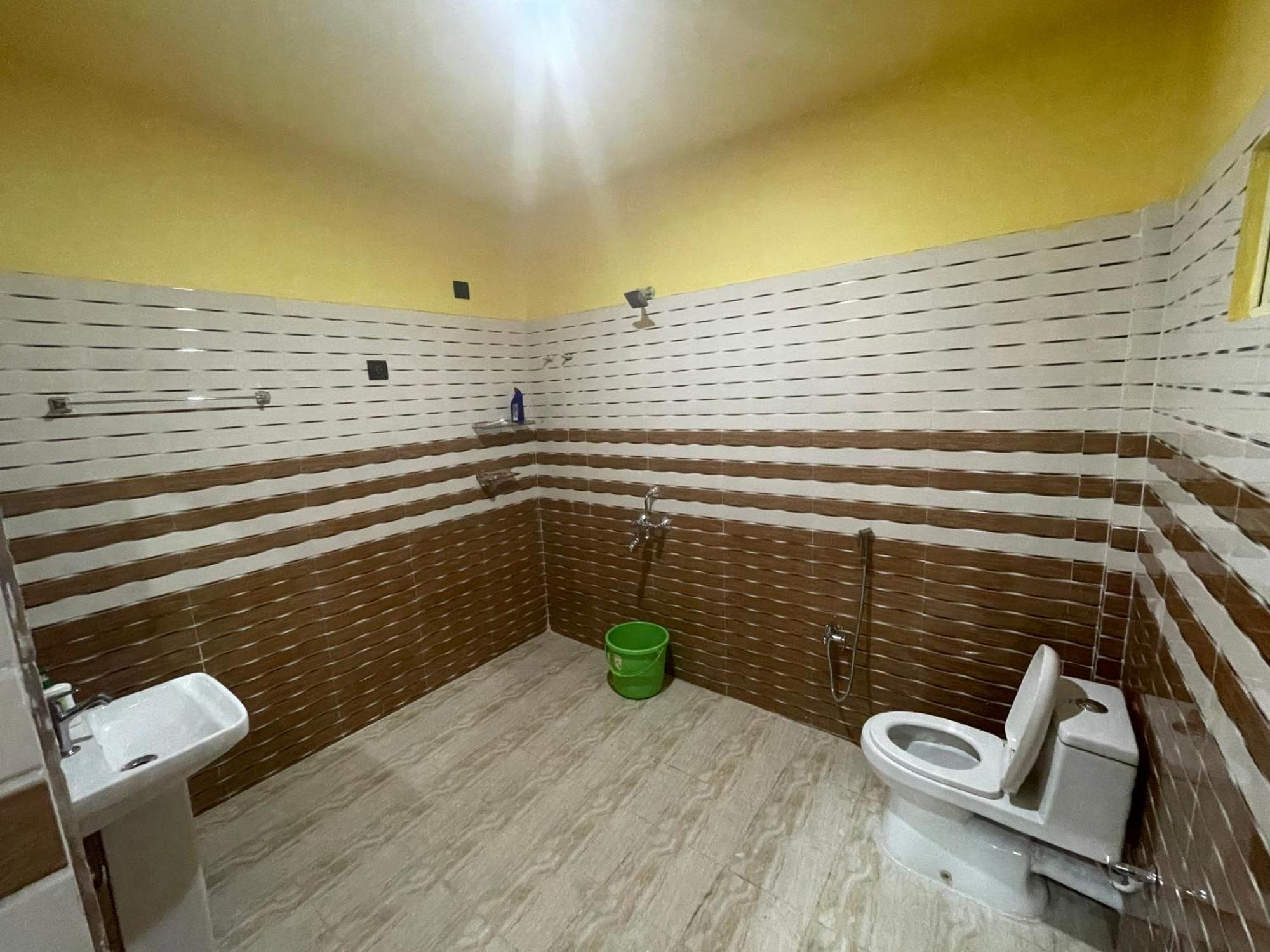 Deka'S Homestay Tezpur Экстерьер фото